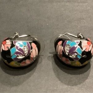 Bella Etoile butterfly kisses earrings in .925 silver and enamel